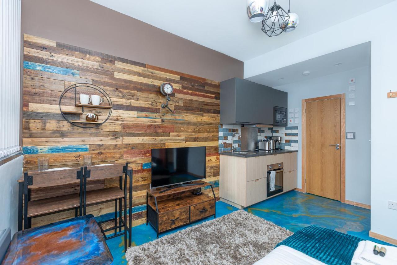 New Stylish Studio Flat Near Woolwich Tube 런던 외부 사진